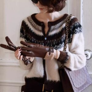 Cardigan girocollo da donna